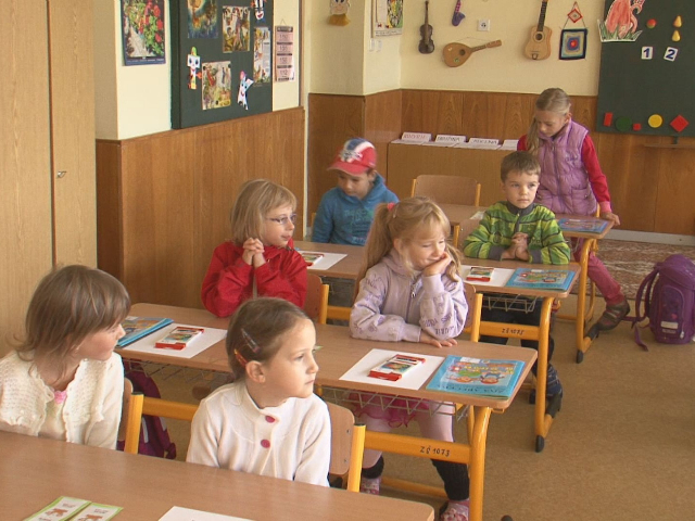 Začátek školního roku na základní a střední škole Začátek školního roku na základní a střední škole