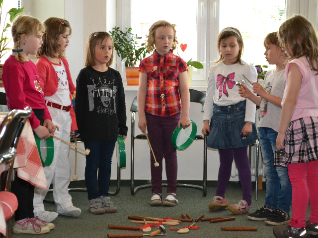 Zástupci města poblahopřáli seniorkám ke svátku matek Zástupci města poblahopřáli seniorkám ke svátku matek