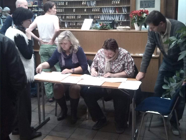 Evakuaci lidí ohrožených výbuchy muničních skladů koordinovaly i Luhačovice Evakuaci lidí ohrožených výbuchy muničních skladů koordinovaly i Luhačovice