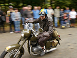 VIDEO: Historické motocykly závodily v Luhačovicích VIDEO: Historické motocykly závodily v Luhačovicích
