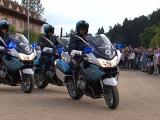 VIDEO: Hradní stráž předvedla hudbu, motorky i atraktivní show VIDEO: Hradní stráž předvedla hudbu, motorky i atraktivní show