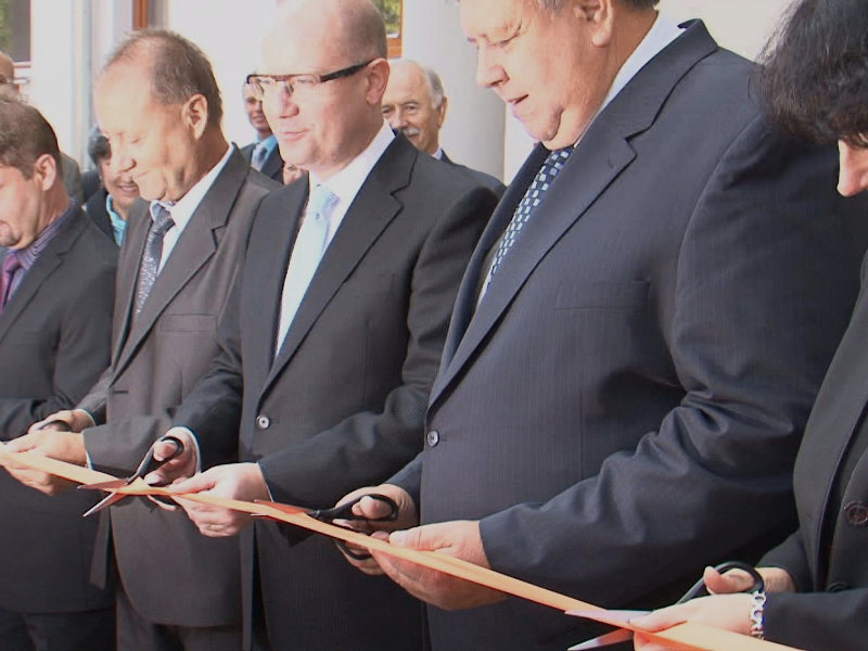 VIDEO: Premiér otevřel nový domov pro seniory VIDEO: Premiér otevřel nový domov pro seniory