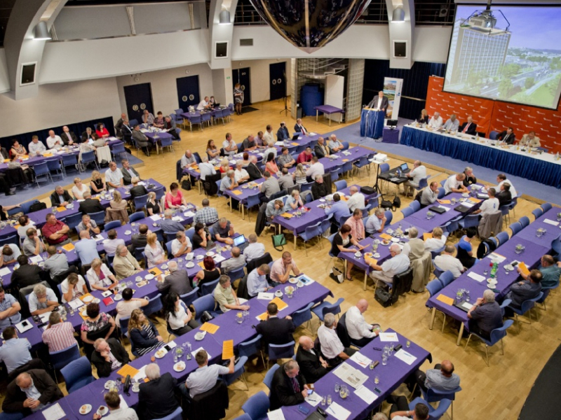 Setkání starostů (Fota: Zlínský kraj) Setkání starostů (Fota: Zlínský kraj)