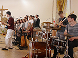 VIDEO: ADORARE - benefiční koncert charity VIDEO: ADORARE - benefiční koncert charity