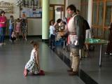 Prvňáčci byli pasováni na čtenáře Prvňáčci byli pasováni na čtenáře
