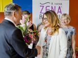 V. Záhorská přebírá ocenění (foto ZK) V. Záhorská přebírá ocenění (foto ZK)