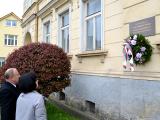 Představitelé města uctili oběti války Představitelé města uctili oběti války