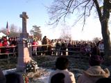 VIDEO: Silvestrovské setkání u červeného kamenného kříže VIDEO: Silvestrovské setkání u červeného kamenného kříže