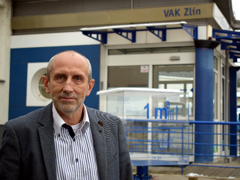 "Oprava čističky v Luhačovicích cenu vody nezvýší, sníží se o korunu,“ ujišťuje šéf VaK Březík "Oprava čističky v Luhačovicích cenu vody nezvýší, sníží se o korunu,“ ujišťuje šéf VaK Březík