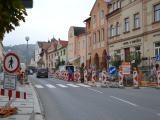 Dopravu na Masarykově ulici komplikuje oprava přechodu. Ten se dočká nasvětlení Dopravu na Masarykově ulici komplikuje oprava přechodu. Ten se dočká nasvětlení