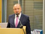 R. Kop skládá slib krajského zastupitele R. Kop skládá slib krajského zastupitele