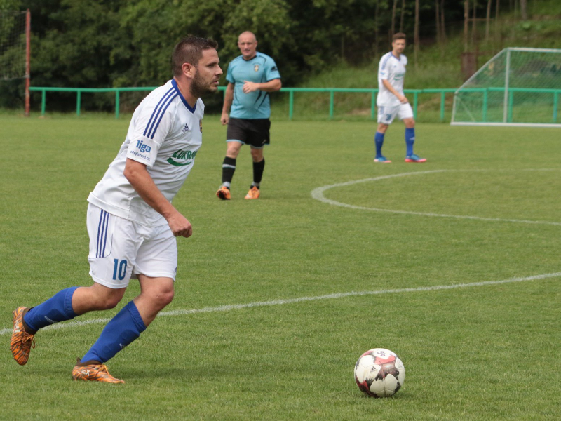 Chtěli bychom za rok hrát divizní soutěž, říká šéf FK Luhačovice Zdeněk Červenka Chtěli bychom za rok hrát divizní soutěž, říká šéf FK Luhačovice Zdeněk Červenka
