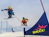 J.Čech (vpředu) při své lyžařské disciplíně J.Čech (vpředu) při své lyžařské disciplíně