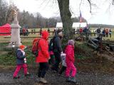 Na silvestrovské setkání u kamenného kříže zamířila řada lidí Na silvestrovské setkání u kamenného kříže zamířila řada lidí