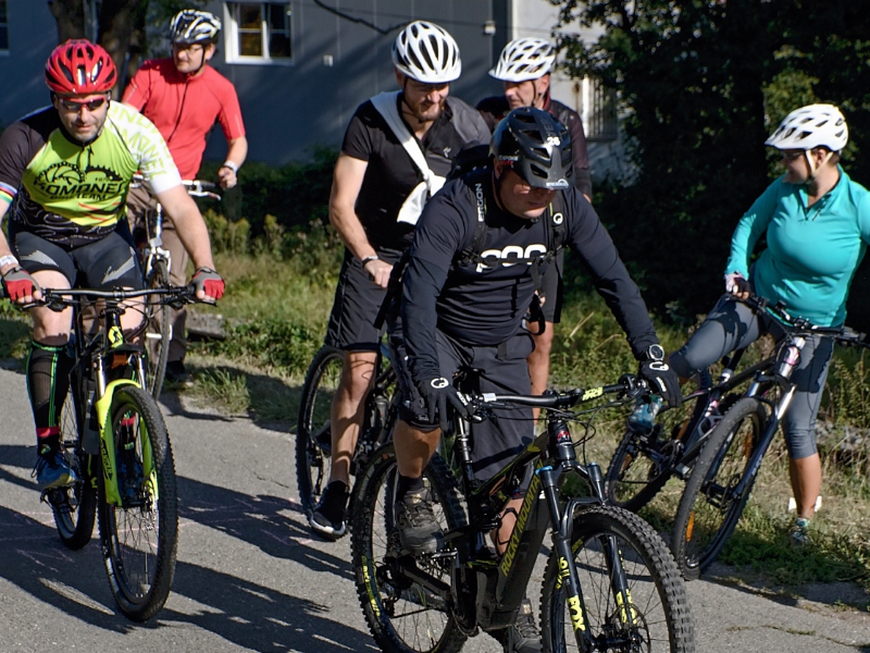 Na Den bez aut se konal Cyklovýjezd se starostou Na Den bez aut se konal Cyklovýjezd se starostou