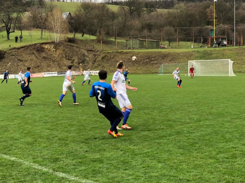 Foto ze zápasu áčka (zdroj: FB FK Luhačovice) Foto ze zápasu áčka (zdroj: FB FK Luhačovice)
