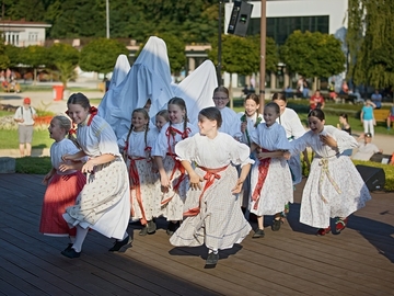 Ohlédnutí za festivalem Písní a tancem Ohlédnutí za festivalem Písní a tancem