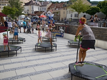 Luha sobě Luha sobě
