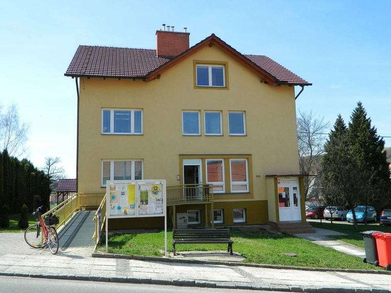 Luhačovice stále pomáhají lidem z Ukrajiny Luhačovice stále pomáhají lidem z Ukrajiny