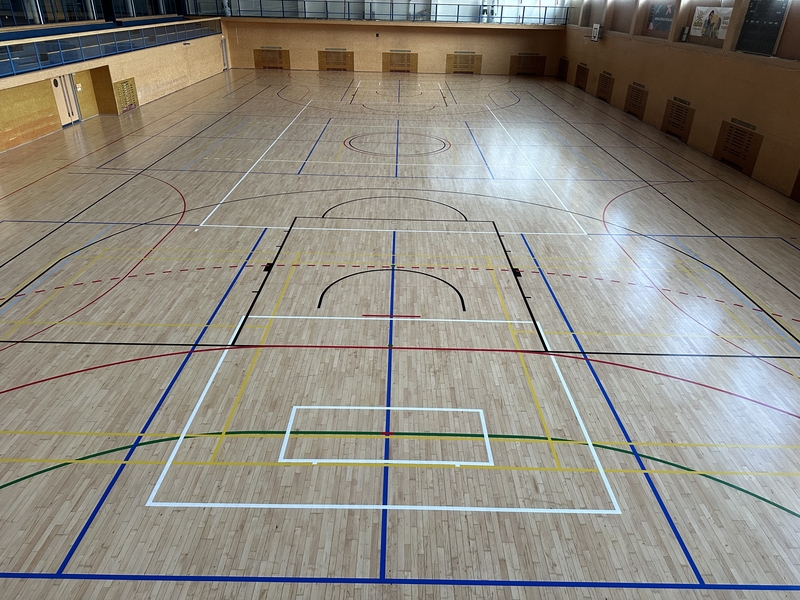 Sportovní hala má po letech novou podlahu i osvětlení Sportovní hala má po letech novou podlahu i osvětlení