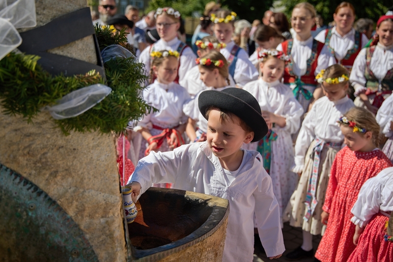 Na letošní Otevírání pramenů dorazí Jiří Korn Na letošní Otevírání pramenů dorazí Jiří Korn