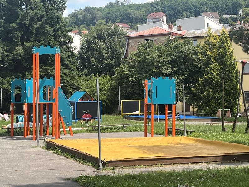 Město Luhačovice pokračuje v modernizaci školských zařízení Město Luhačovice pokračuje v modernizaci školských zařízení