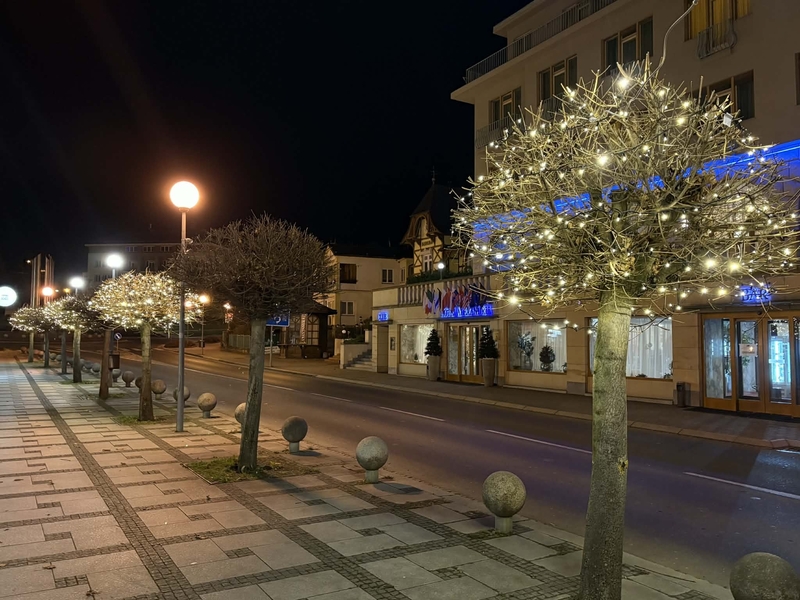 Vánoce v Luhačovicích v novém: více světel, nové ozdoby a hvězdný fotopoint