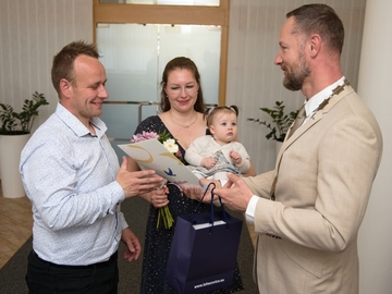 Na radnici přivítali nové občánky, město opět podpoří rodiny finančním příspěvkem