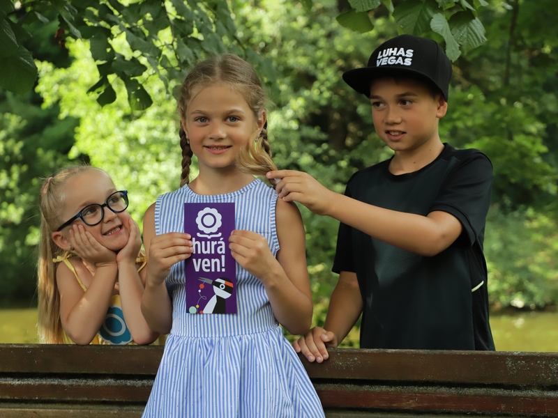  Dětská kresba se může stát skutečnou pohlednicí Luhačovic. Začíná letní hra Hurá ven!